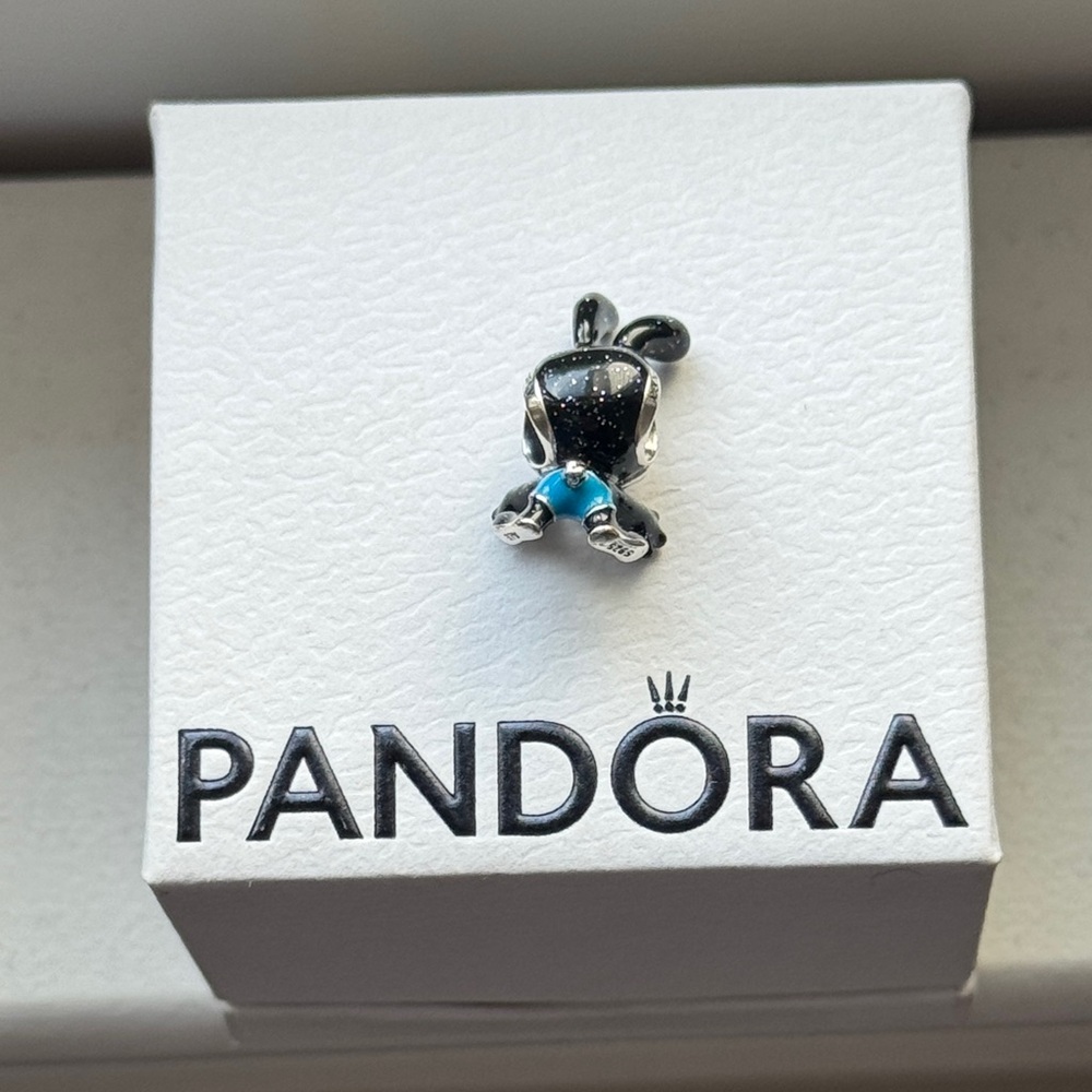 PANDORA - Disney Oswald the bunny charm - Picture 5 of 5
